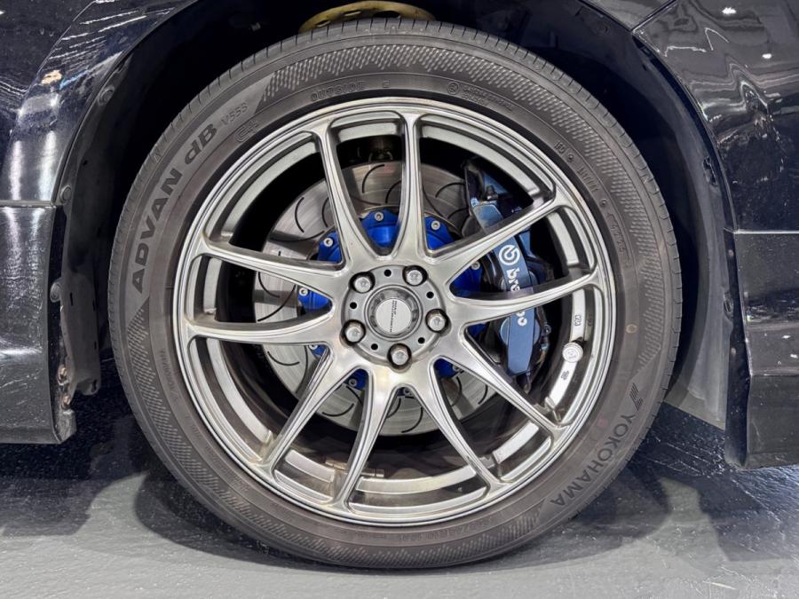 ALPHARD 2.5 HYBRID - Image 3